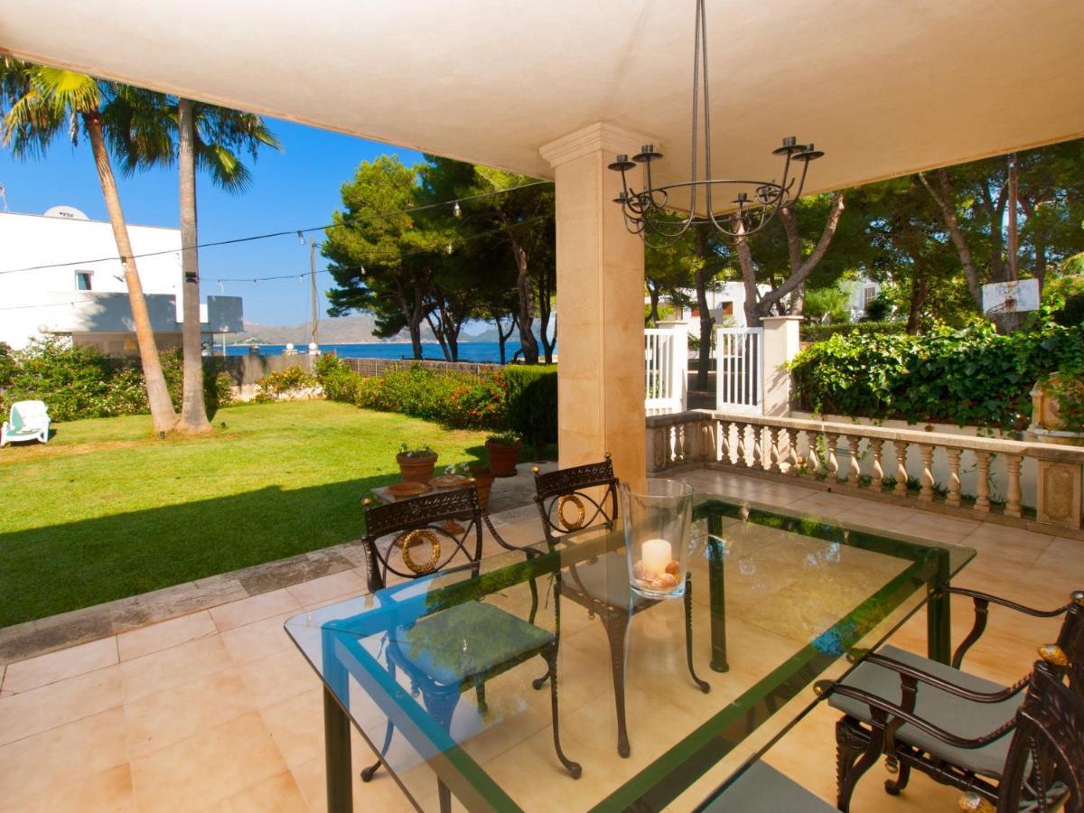 Villa Tita De Manresa, Con Jardines Y Vista Mar Алькудия Экстерьер фото